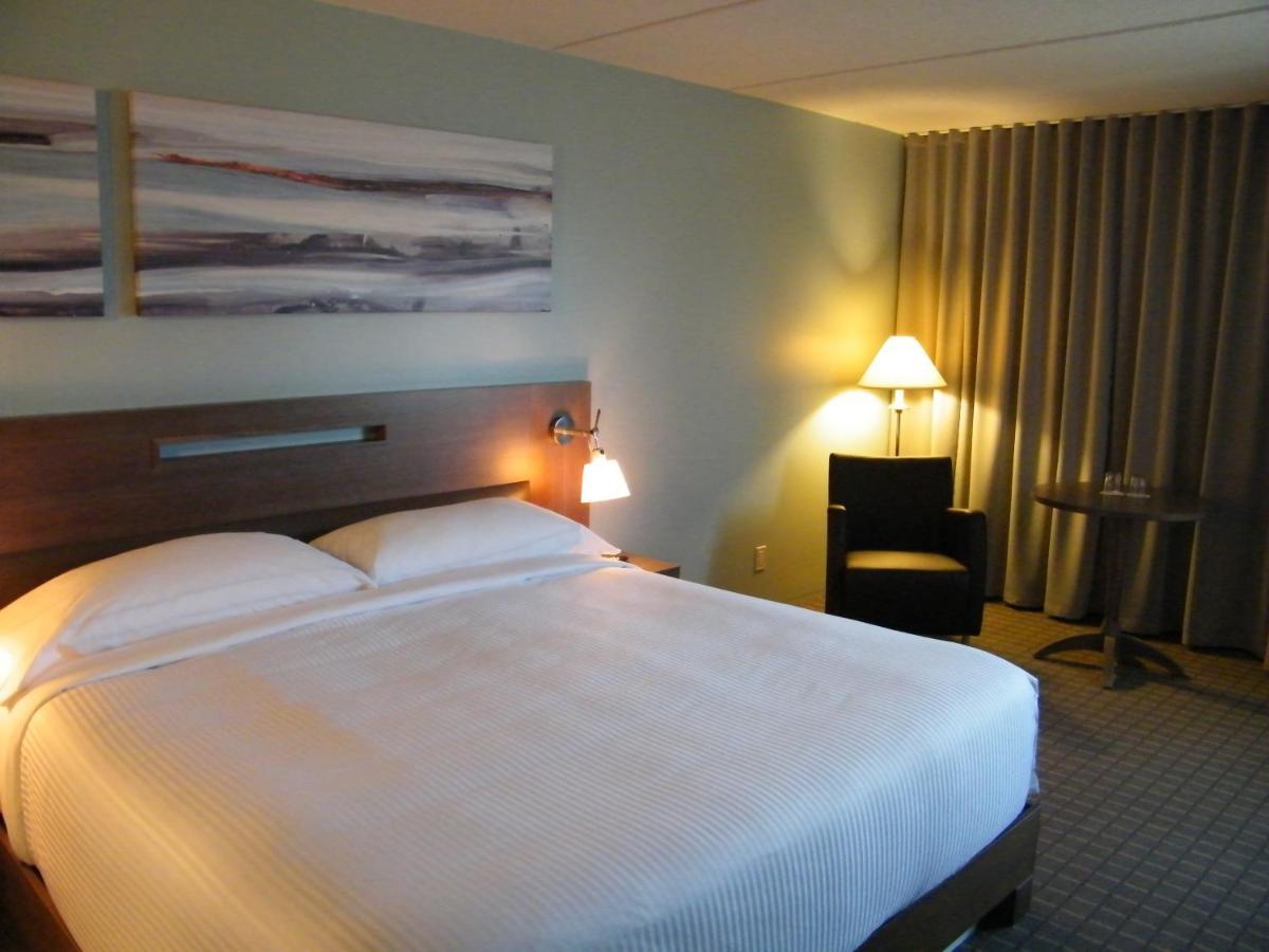 Auberge De La Baie Caraquet Bagian luar foto