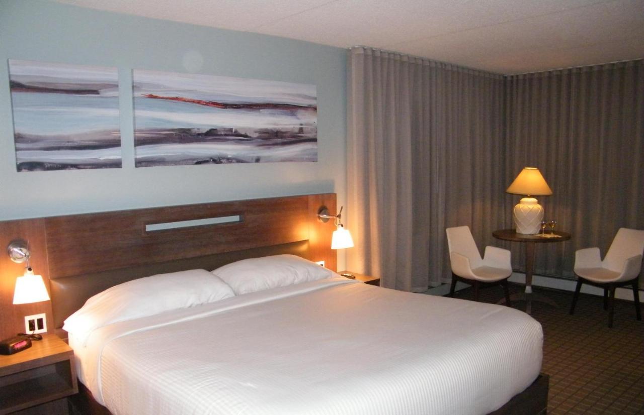 Auberge De La Baie Caraquet Bagian luar foto