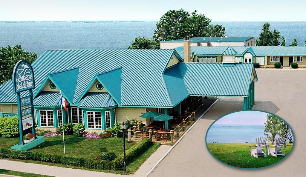 Auberge De La Baie Caraquet Bagian luar foto